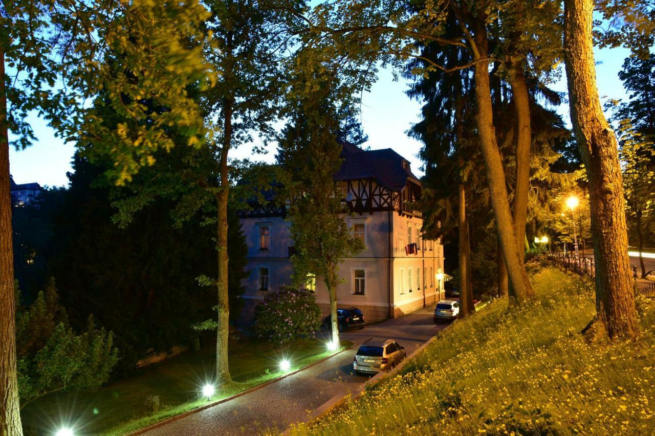 Hotel Sant Georg Garni Mariánské Lázně Exterior foto